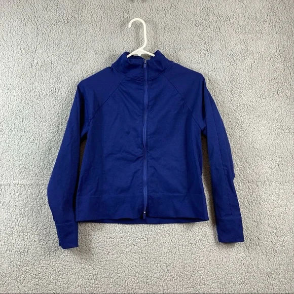 Fabletics Cropped Jacket - Picture 3 of 11